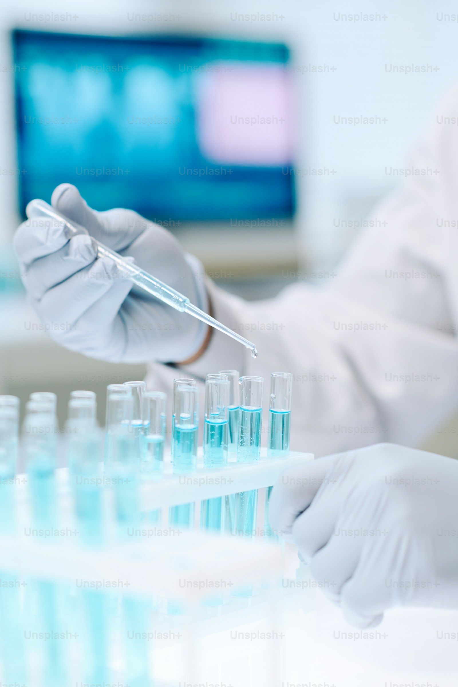 Sterile lab team prepping instrumentation